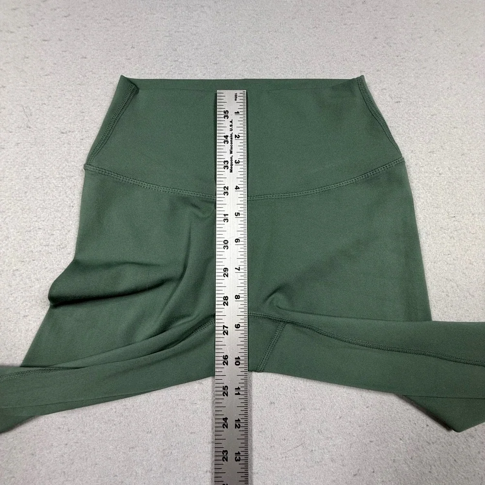 Paragon Sculptseam High-Waisted Leggings in Sage Size Small